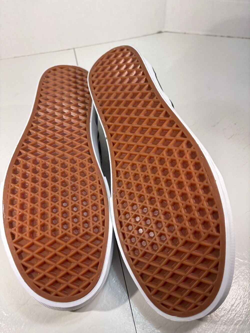 Vans Slip-On Checkerboard in Navy and White - Men's 11 - Picture 9 of 10